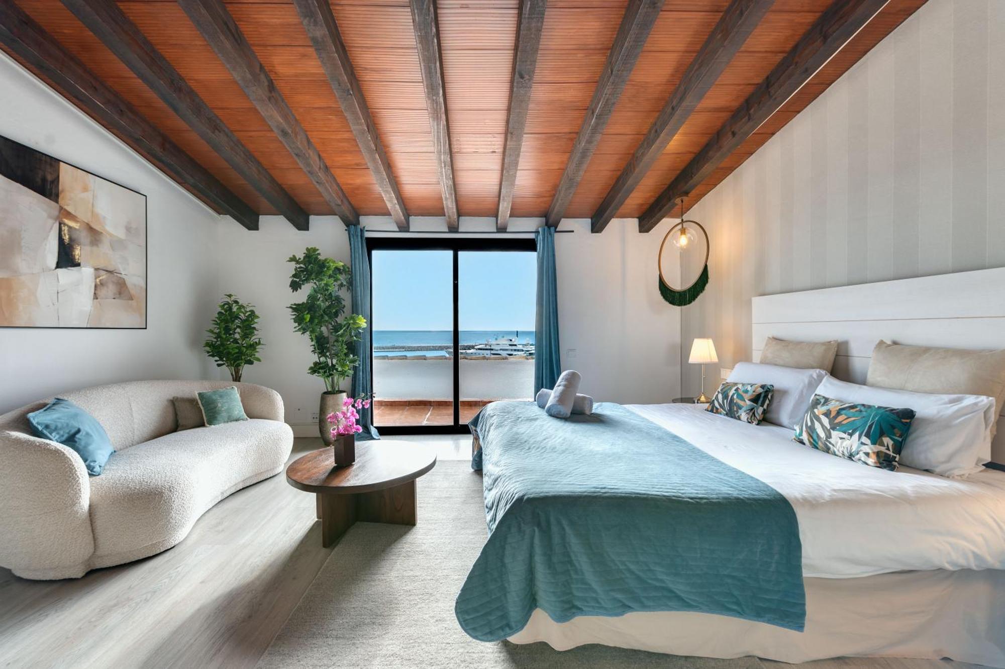Ferienwohnung Vacation Marbella I Stylish 5Bdr Penthouse, Sea And Marina View Exterior foto